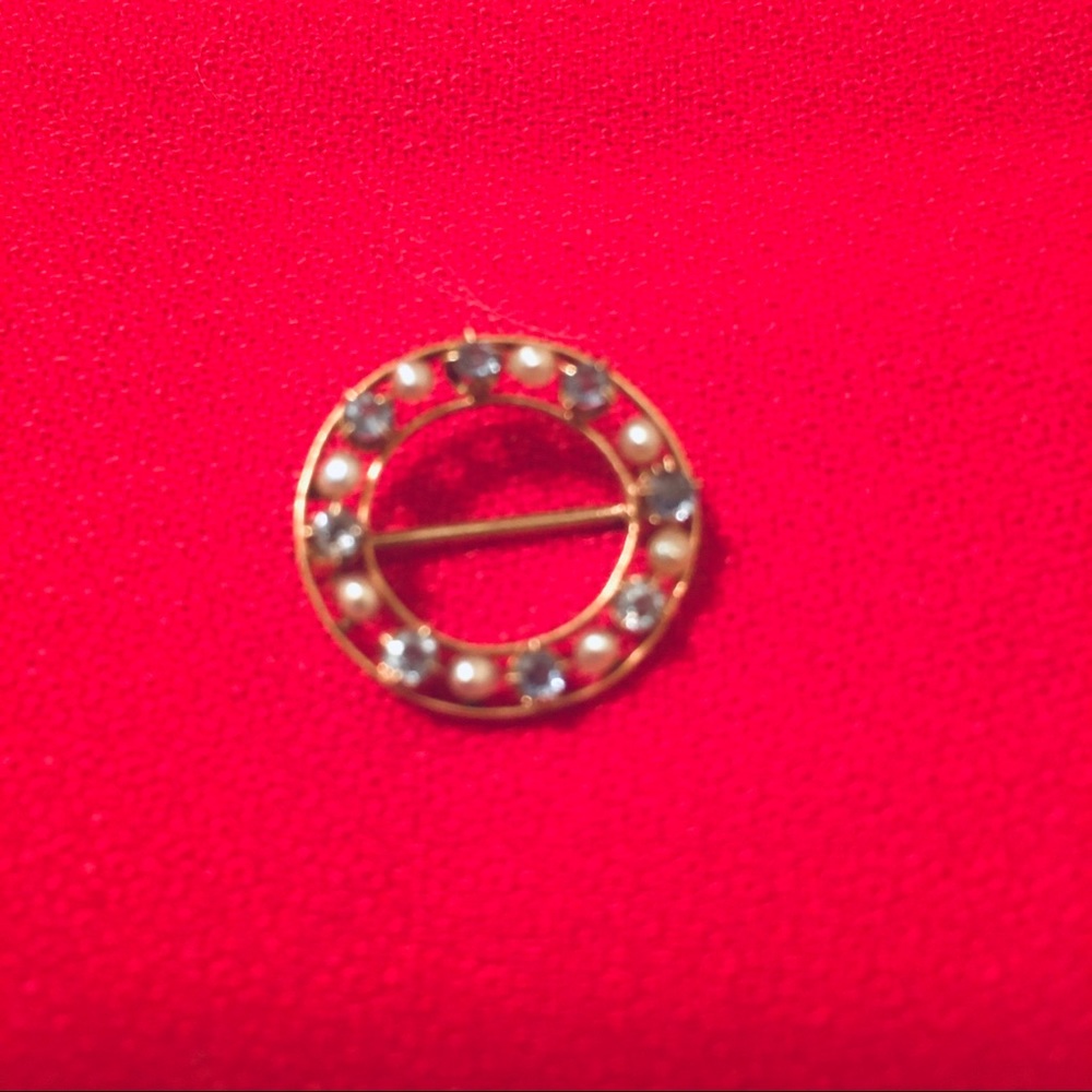 Vintage Pin 10Kt Yellow Gold/SapphireAdded Appraisal